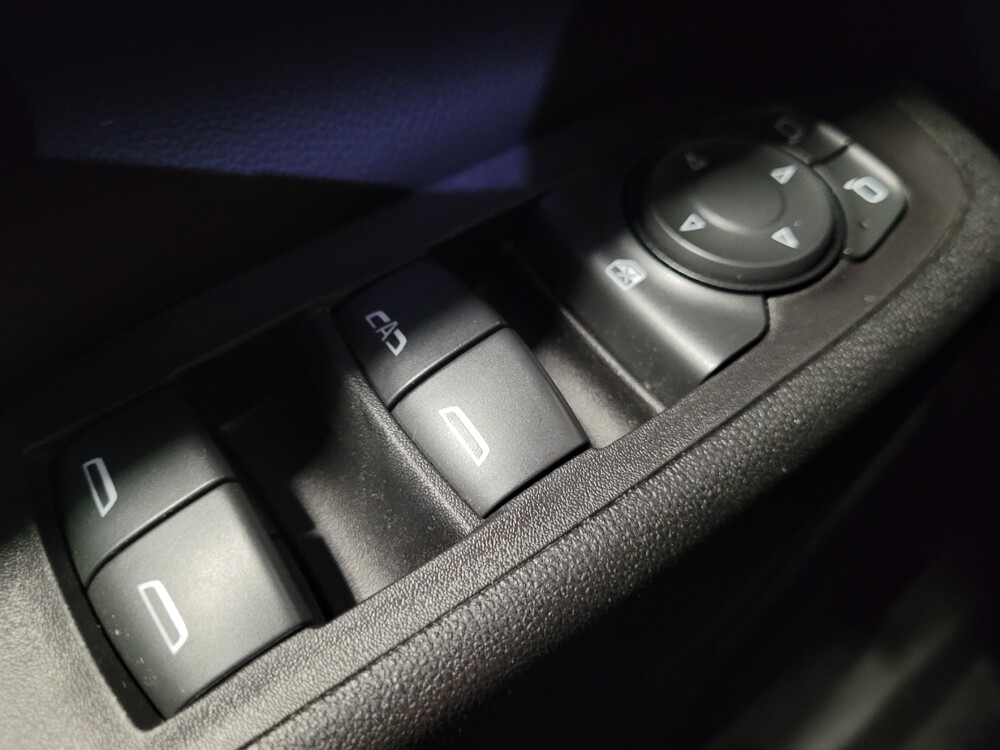 2020 Chevrolet Equinox in El Cajon, CA 92020 - 18079219 27