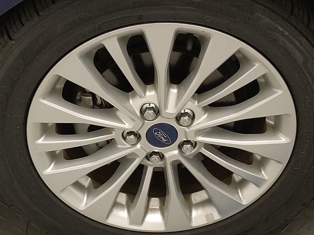 2017 Ford C-MAX in Plano, TX 75074 - 18079225 31