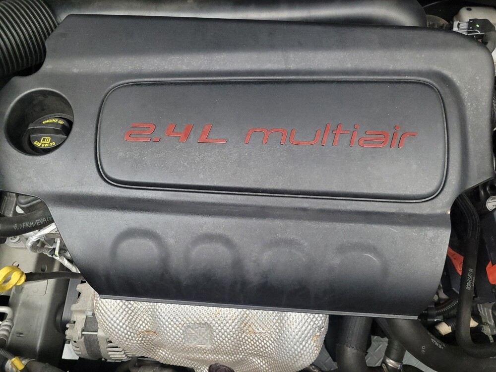 2020 Jeep Renegade in Huntsville, AL 35816 - 18079265 30