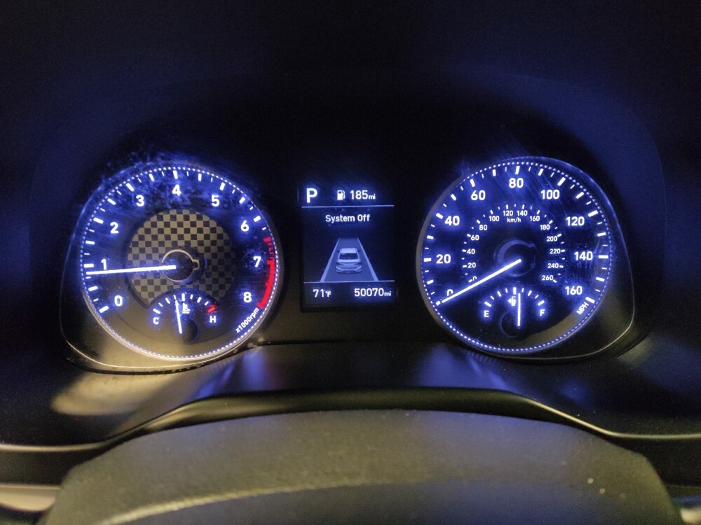 2019 Hyundai Elantra in Glendale, AZ 85301 - 18079270 23