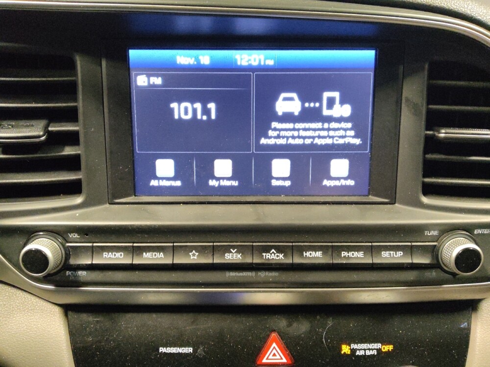 2019 Hyundai Elantra in Glendale, AZ 85301 - 18079270 25