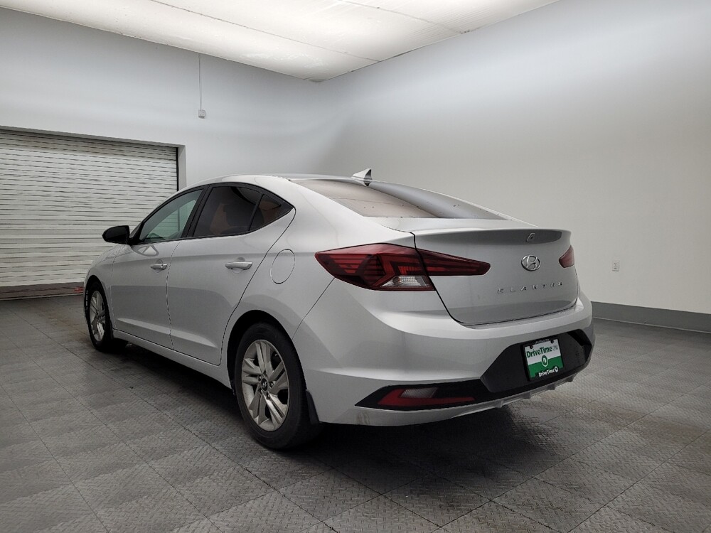 2019 Hyundai Elantra in Glendale, AZ 85301 - 18079270 5