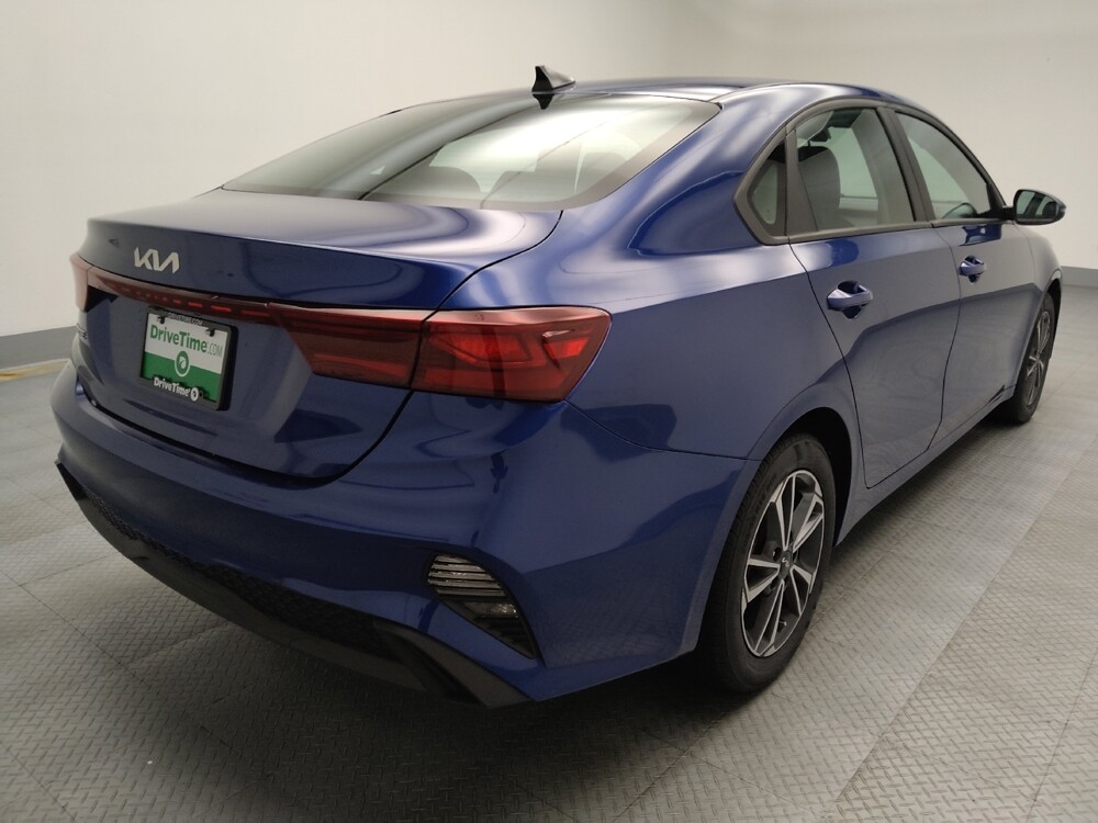 2022 Kia Forte in Peoria, IL 61615 - 18079292 9