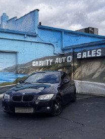 2011 BMW 335i xDrive in Eastpointe, MI 48021