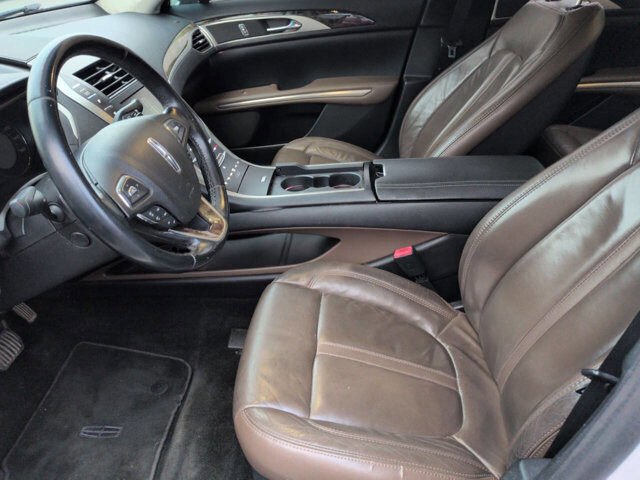 2015 Lincoln MKZ in North Little Rock, AR 72117-1620 - 18079306 5