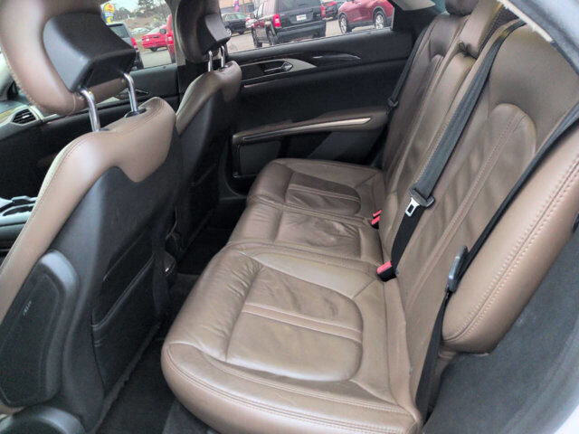 2015 Lincoln MKZ in North Little Rock, AR 72117-1620 - 18079306 4