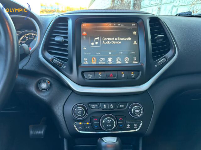 2017 Jeep Cherokee in Decatur, GA 30032 - 18079313 27