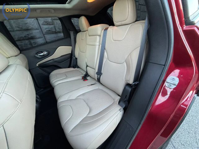 2017 Jeep Cherokee in Decatur, GA 30032 - 18079313 39