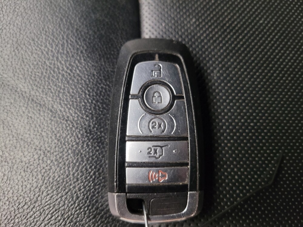 2020 Ford Explorer in El Cajon, CA 92020 - 18079321 32