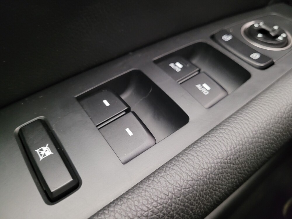 2018 Hyundai Sonata in Riverside, CA 92504 - 18079332 27