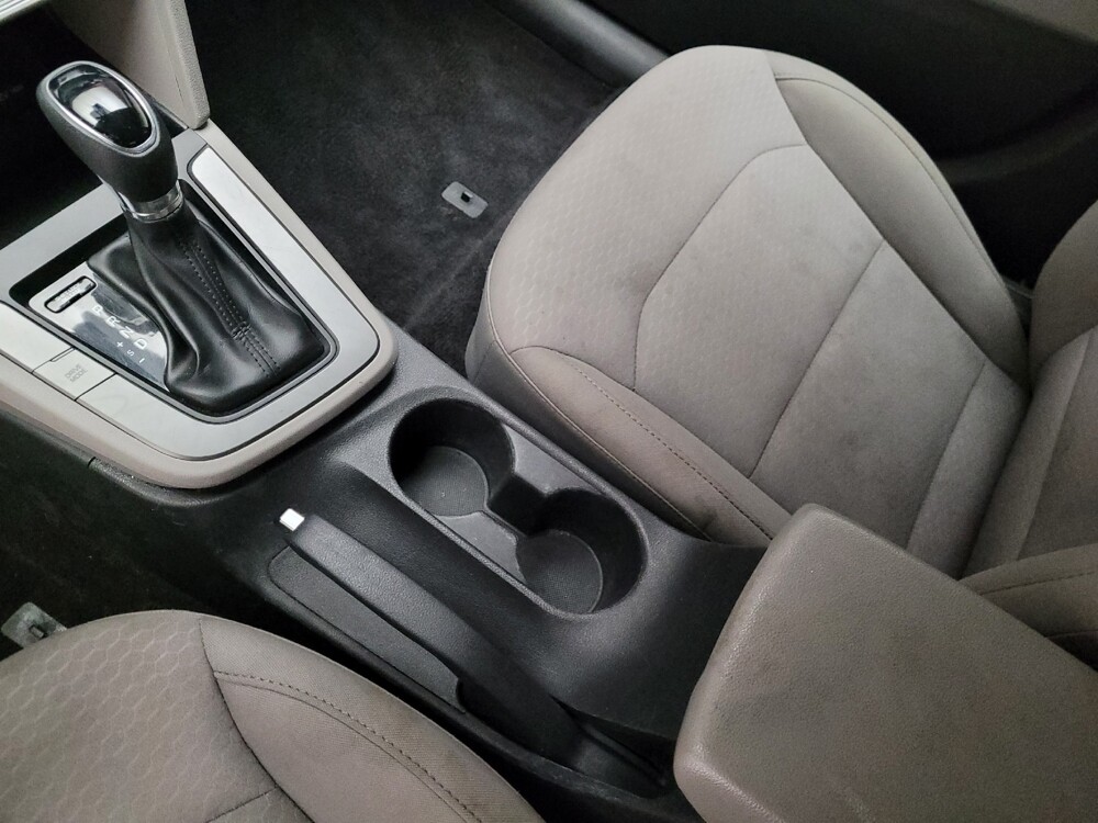 2019 Hyundai Elantra in Montclair, CA 91763 - 18079340 26