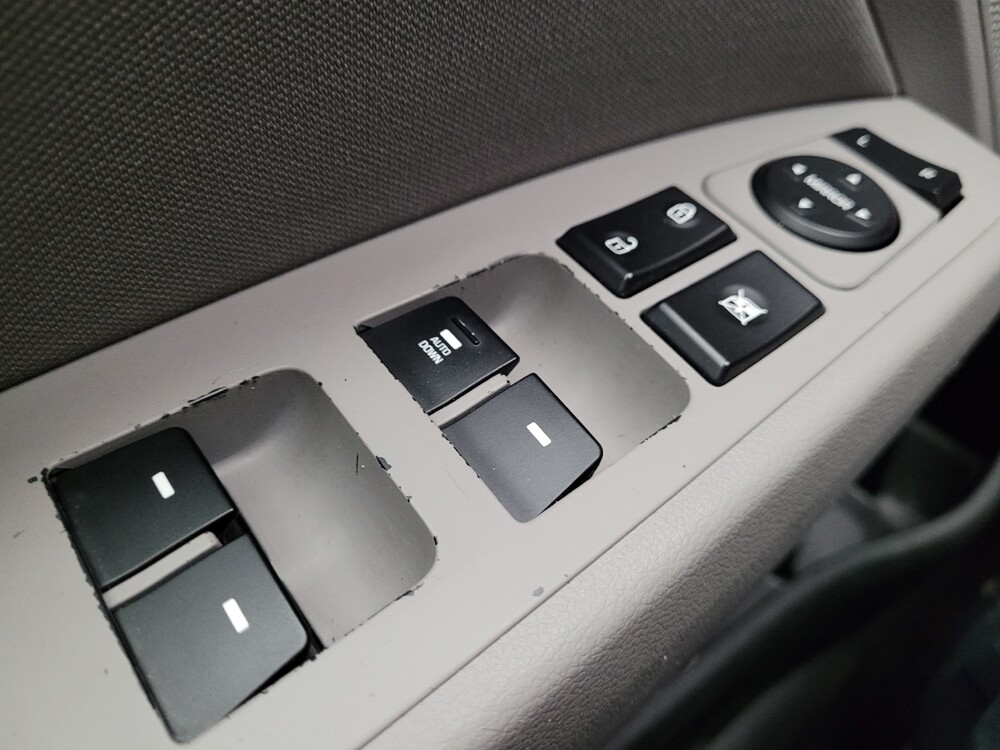 2019 Hyundai Elantra in Montclair, CA 91763 - 18079340 27