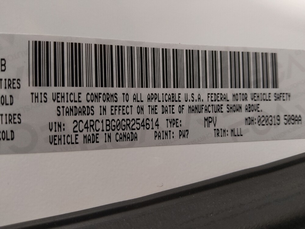 2016 Chrysler Town & Country in Stone Mountain, GA 30083 - 18079350 33