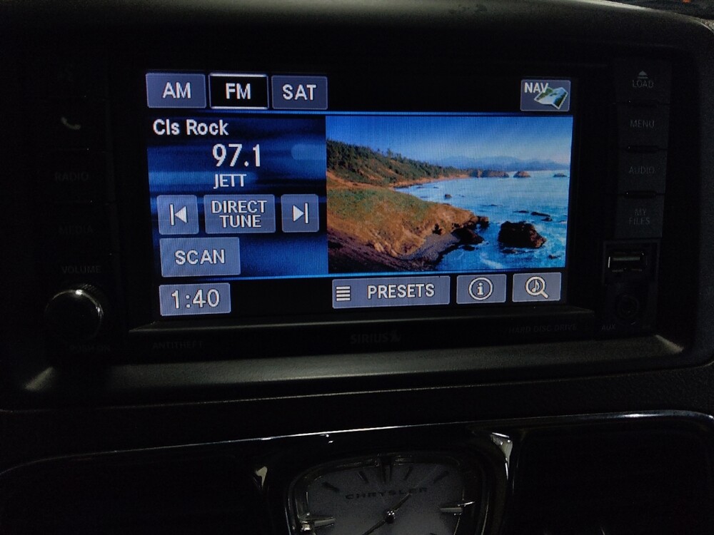 2016 Chrysler Town & Country in Stone Mountain, GA 30083 - 18079350 25