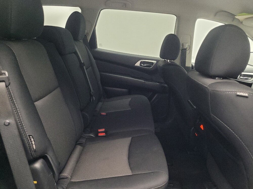 2020 Nissan Pathfinder in Conyers, GA 30094 - 18079360 19