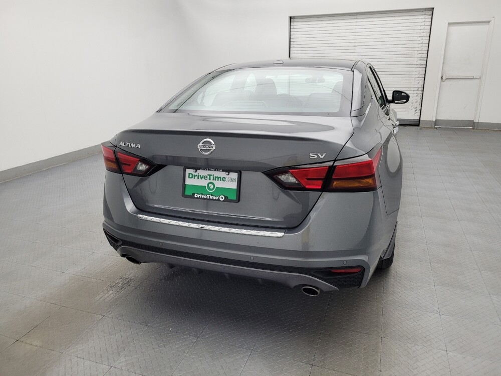 2021 Nissan Altima in Greenville, SC 29607 - 18079362 7