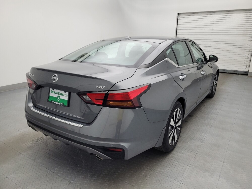 2021 Nissan Altima in Greenville, SC 29607 - 18079362 9