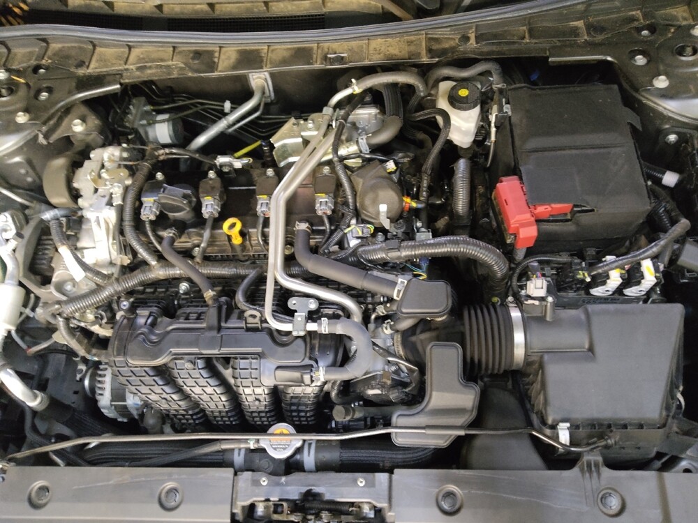 2021 Nissan Altima in Greenville, SC 29607 - 18079362 30