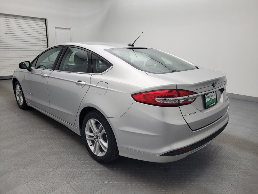 2018 Ford Fusion in Greenville, SC 29607 - 18079375 5