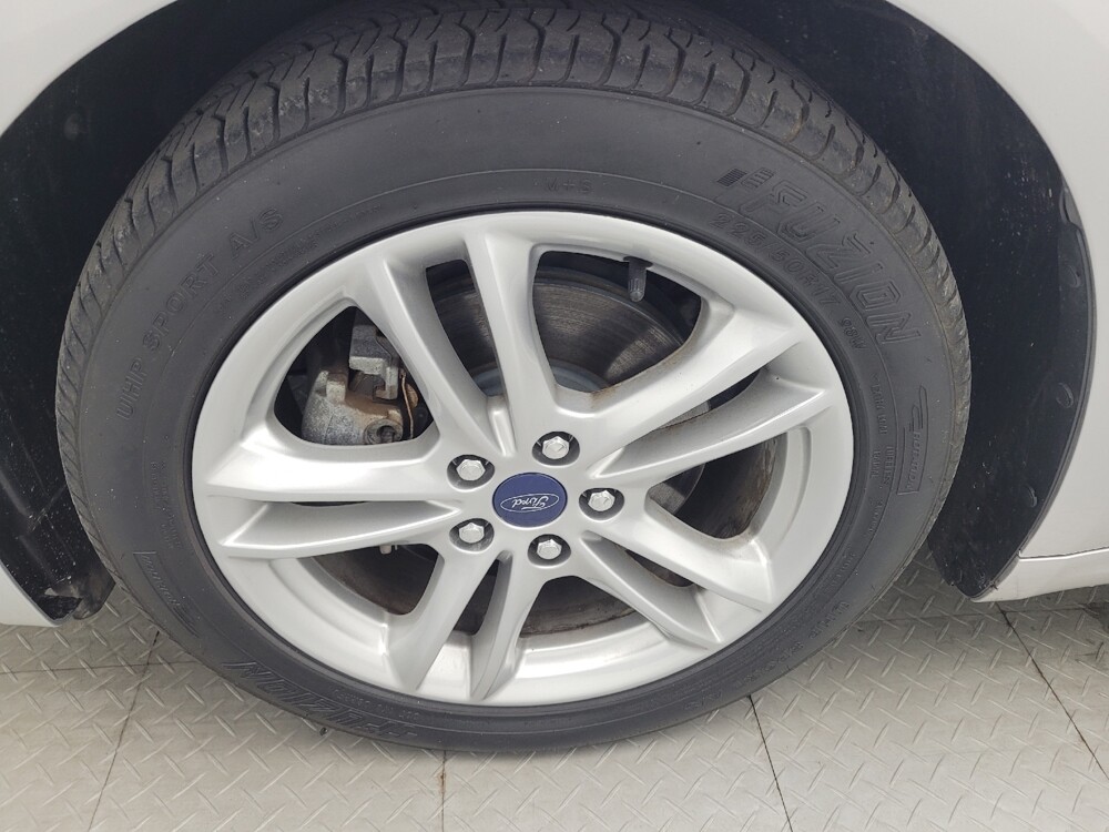 2018 Ford Fusion in Greenville, SC 29607 - 18079375 31