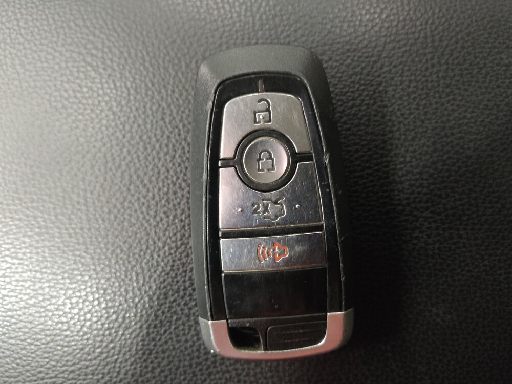 2018 Ford Fusion in Greenville, SC 29607 - 18079375 32