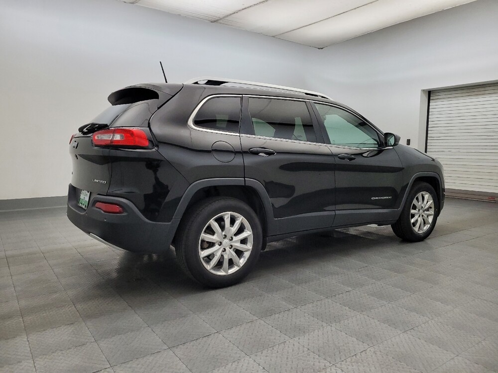 2017 Jeep Cherokee in Glendale, AZ 85301 - 18079384 10
