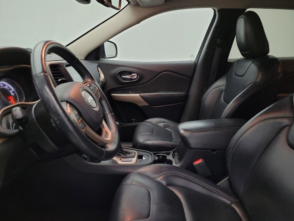 2017 Jeep Cherokee in Glendale, AZ 85301 - 18079384 17