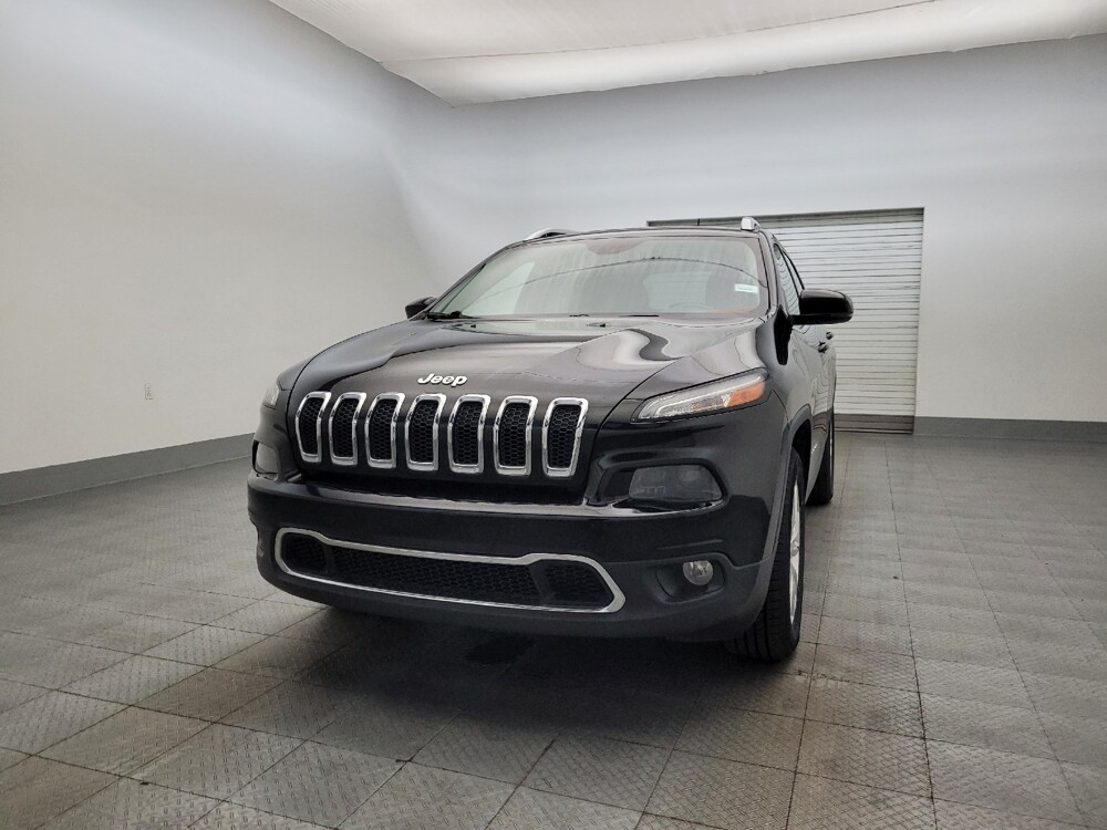 2017 Jeep Cherokee in Glendale, AZ 85301 - 18079384 15
