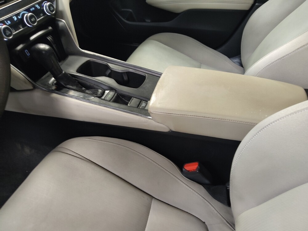 2019 Honda Accord in Tampa, FL 33619 - 18079387 26