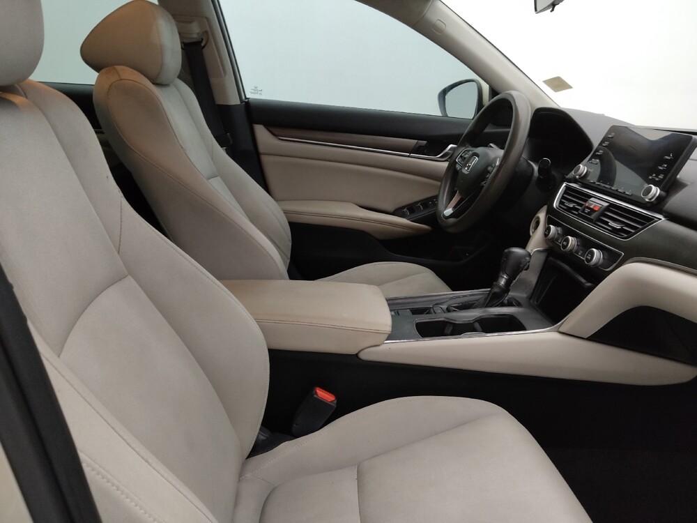 2019 Honda Accord in Tampa, FL 33619 - 18079387 21