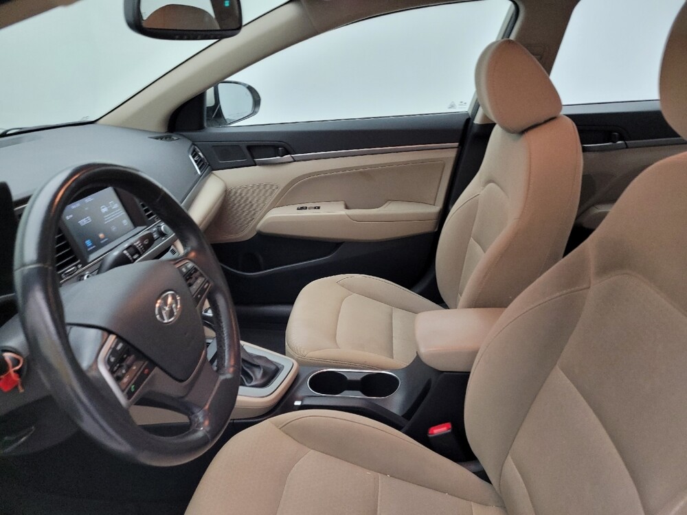 2018 Hyundai Elantra in Greenville, SC 29607 - 18079410 17