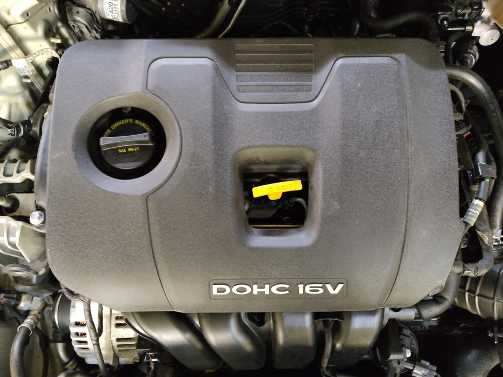 2018 Hyundai Elantra in Greenville, SC 29607 - 18079410 30