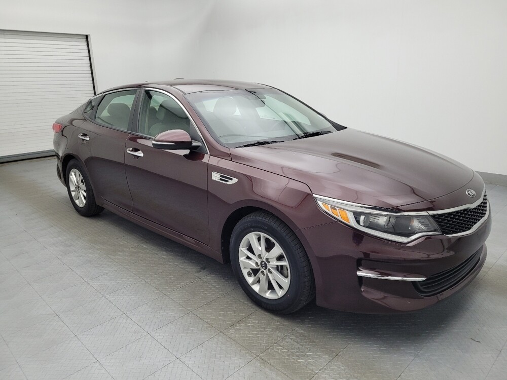 2018 Kia Optima in Greenville, SC 29607 - 18079411 11