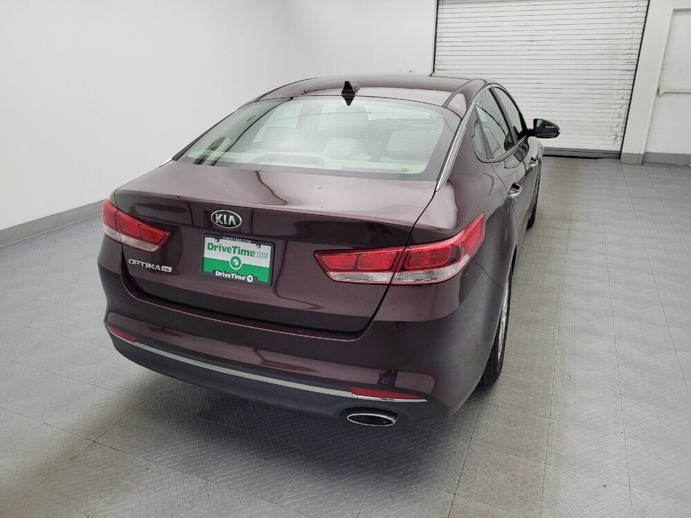 2018 Kia Optima in Greenville, SC 29607 - 18079411 7