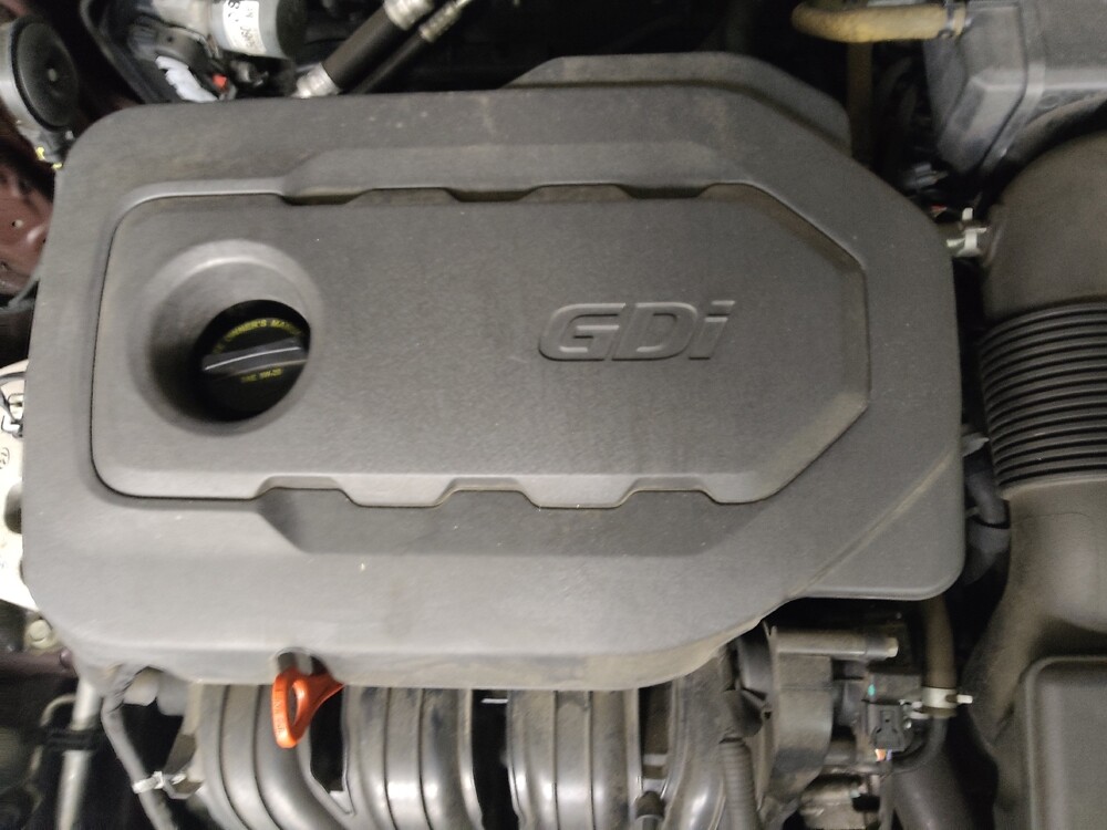 2018 Kia Optima in Greenville, SC 29607 - 18079411 30