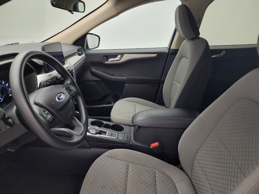 2020 Ford Escape in Charlotte, NC 28273 - 18079421 17