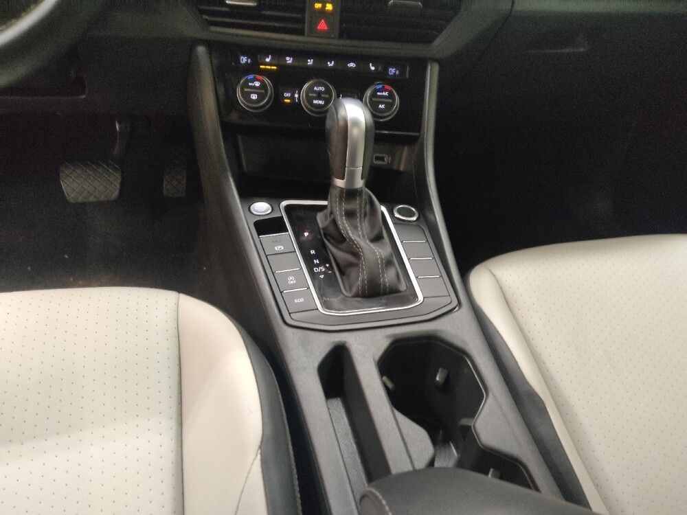 2019 Volkswagen Jetta in Fairfield, OH 45014 - 18079436 26