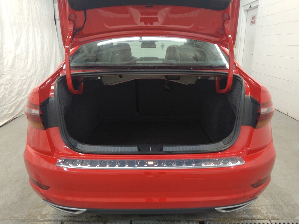 2019 Volkswagen Jetta in Fairfield, OH 45014 - 18079436 29