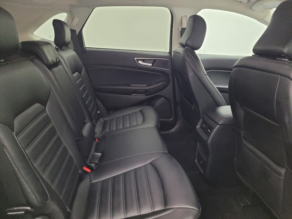 2022 Ford Edge in Cincinnati, OH 45255 - 18079442 19