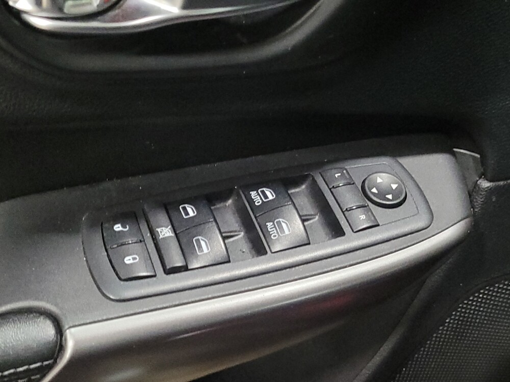 2019 Jeep Cherokee in Glen Burnie, MD 21061 - 18079447 27