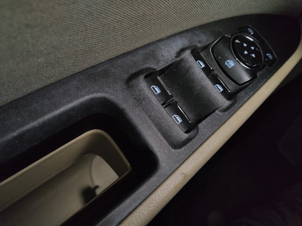 2018 Ford Fusion in Union City, GA 30291 - 18079450 27