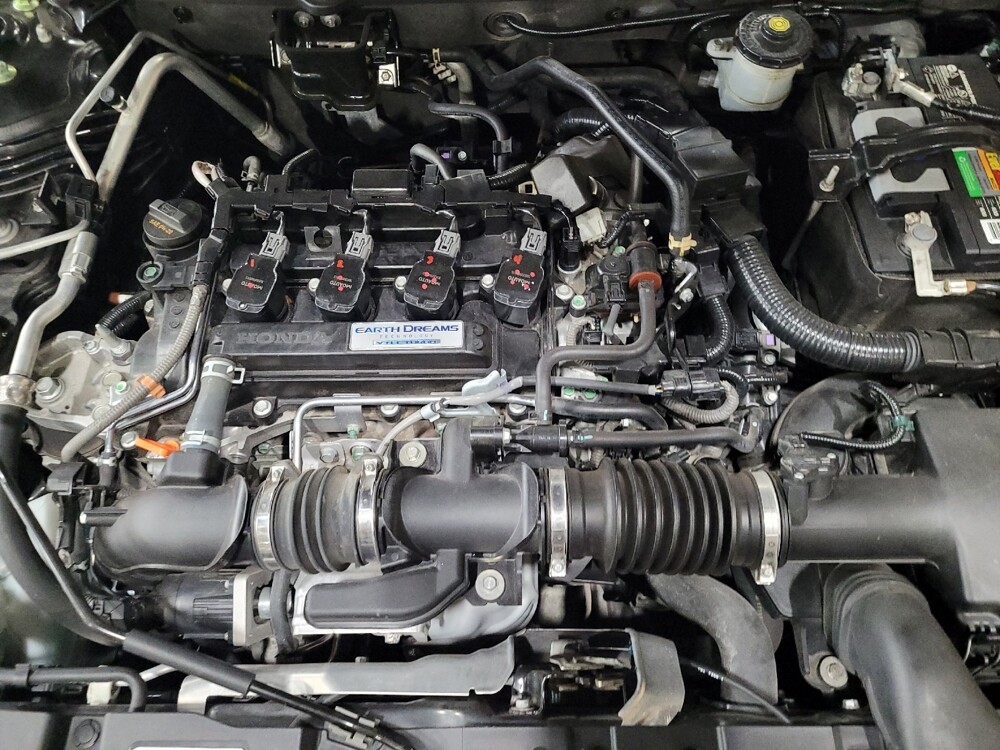 2018 Honda Accord in Laurel, MD 20724 - 18079454 30