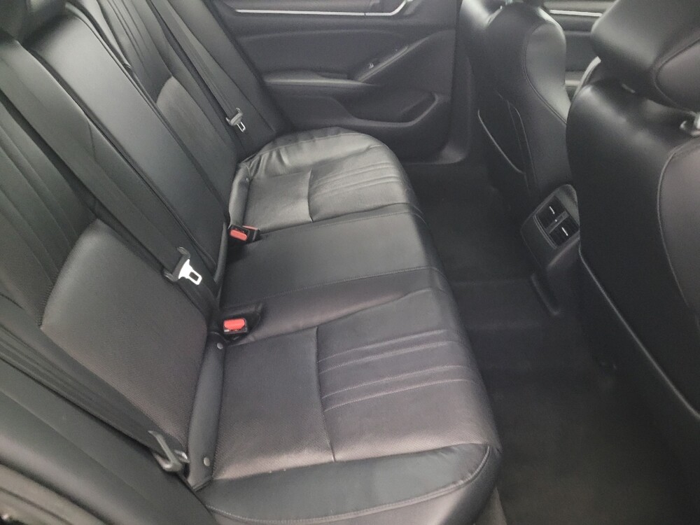 2018 Honda Accord in Laurel, MD 20724 - 18079454 19