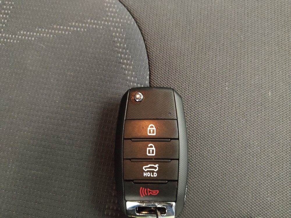 2014 Kia Rio in Midlothian, IL 60445 - 18079466 32