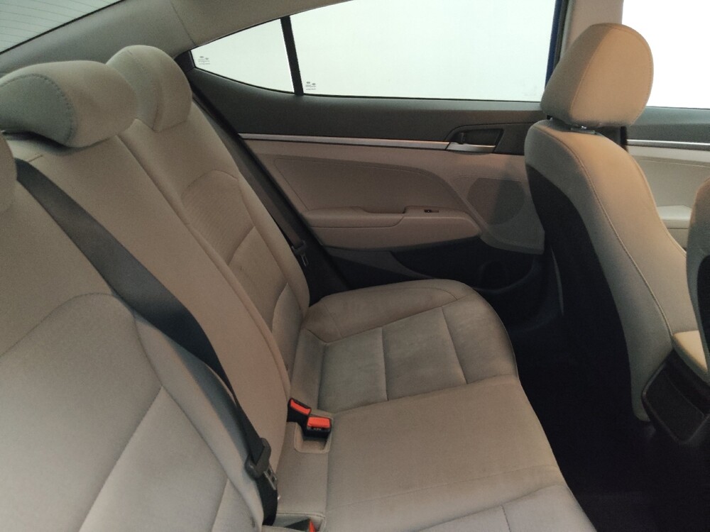 2017 Hyundai Elantra in Midlothian, IL 60445 - 18079467 19