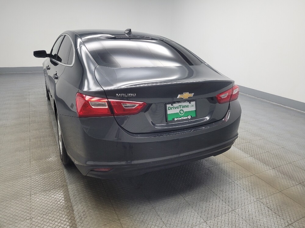 2018 Chevrolet Malibu in Highland, IN 46322 - 18079476 6