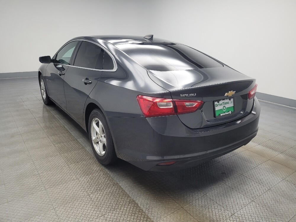 2018 Chevrolet Malibu in Highland, IN 46322 - 18079476 5