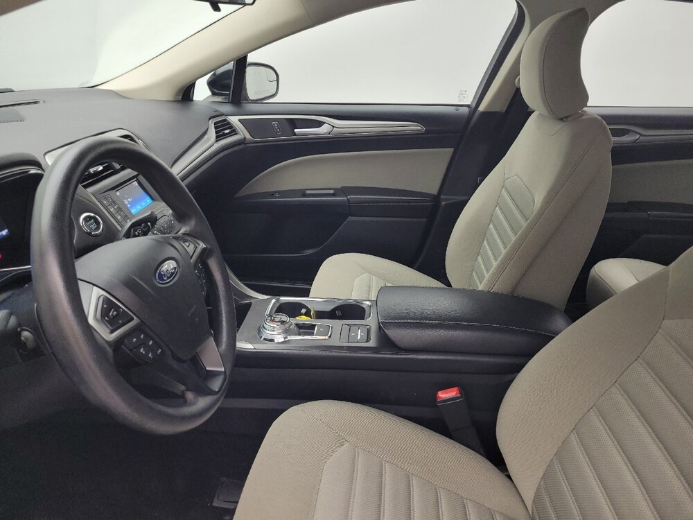 2018 Ford Fusion in Greenville, SC 29607 - 18079478 17