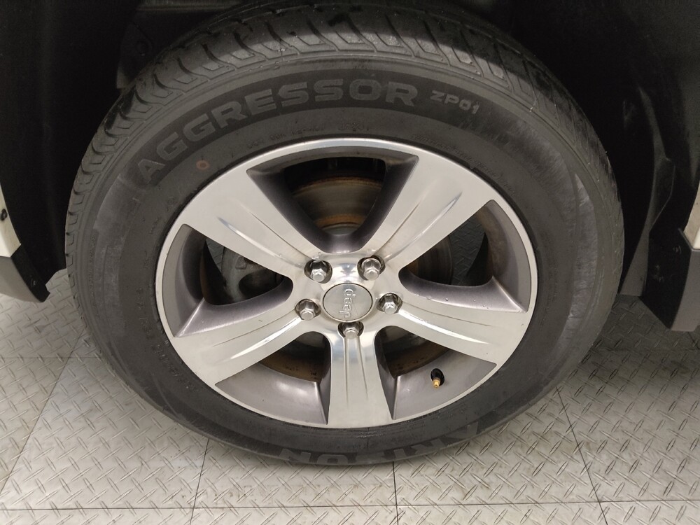 2017 Jeep Compass in Midlothian, IL 60445 - 18079479 31