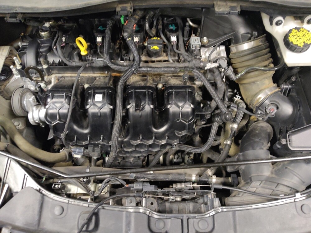 2019 Ford Escape in Phoenix, AZ 85015 - 18079481 30